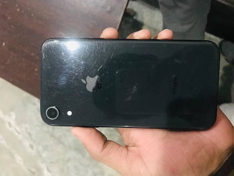 Iphone xR 64 gb condition 8/10 0