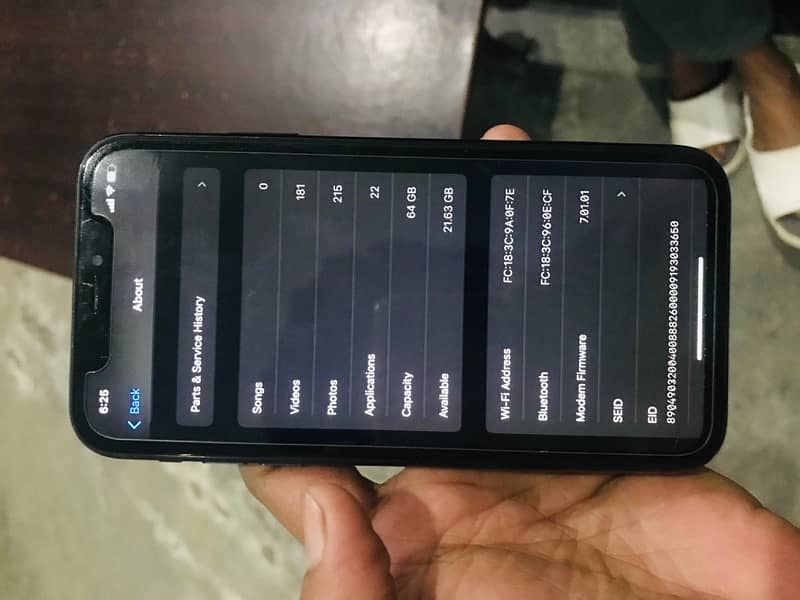 Iphone xR 64 gb condition 8/10 7