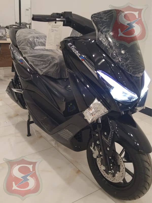 Pulsar E Turbo/Electric Scooter 3