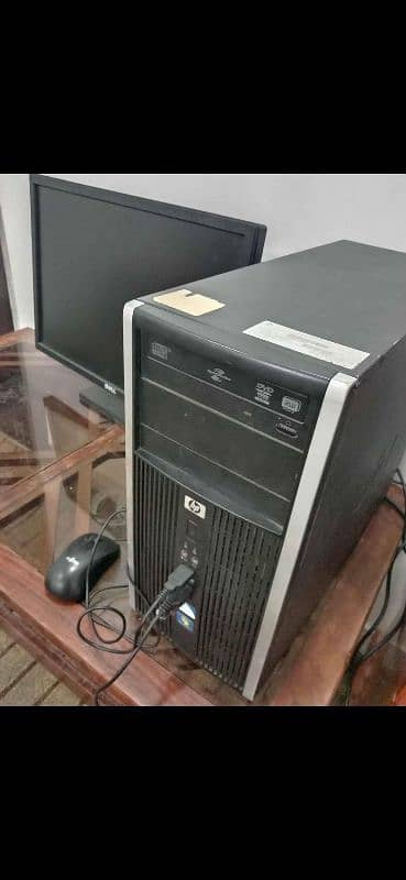 Hp tower core 2 duo 4gb ram 22 inch LCD DEEL 0