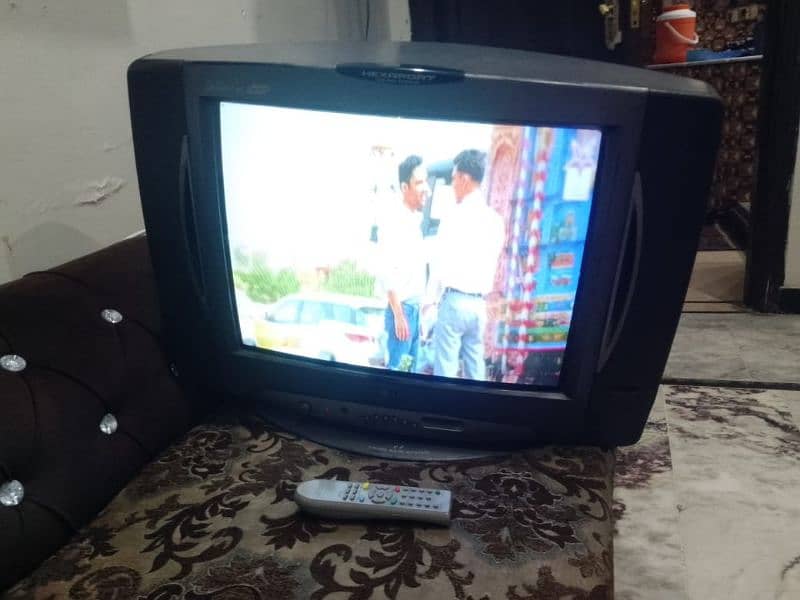 LG TV For SALE 4