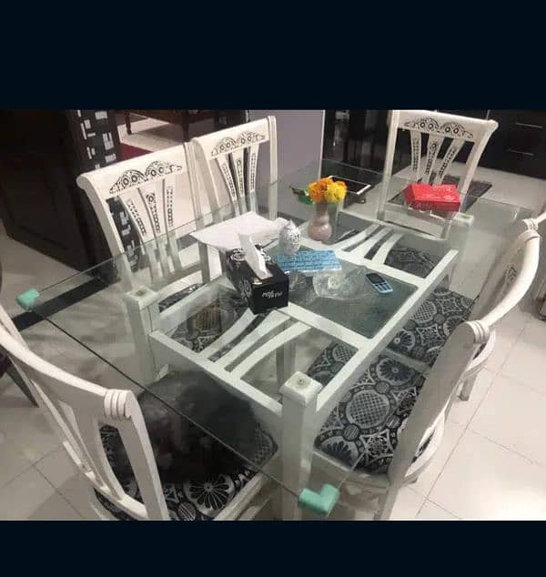 Dinning table with 6 chairs 1