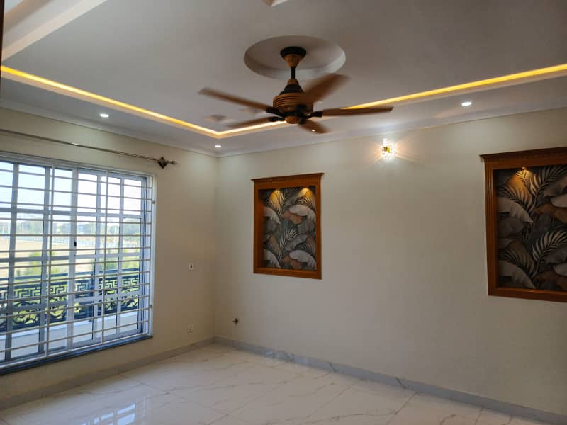 14 Marla Full House For Rent In G-13 islambad 8