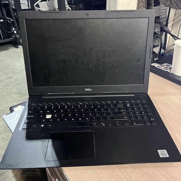 Dell ci5 10th generation 8/256GB qty available 2