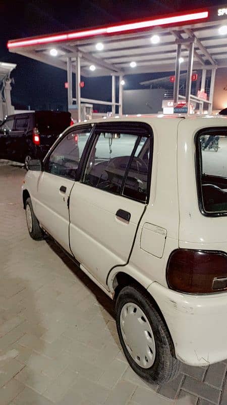 Daihatsu Cuore 2006 4