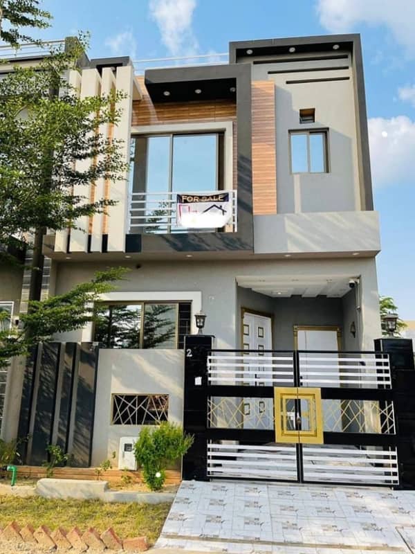 3 Years Installments Plan Modern Brand New House For Sale In Park View City 0