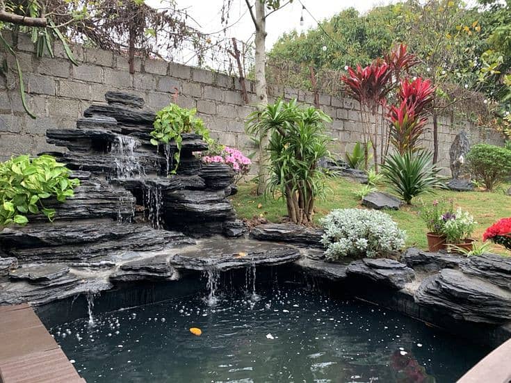 All waterfall/bubblewall/CompleteRooftopgardenwork/Whatsapp03009874271 4