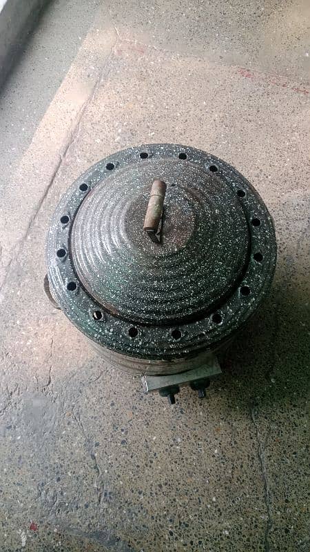 Gass tandoor in good condition 0