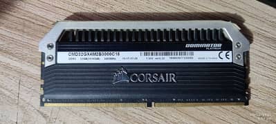 Corsair ram  Dominator Platinum ddr4 16GB