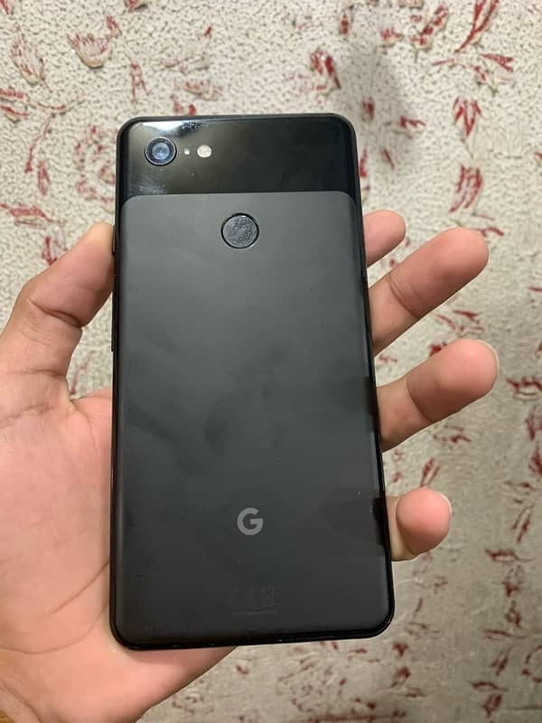 google pixel 3a 10/9 condition 4gb ram 64 memory 2