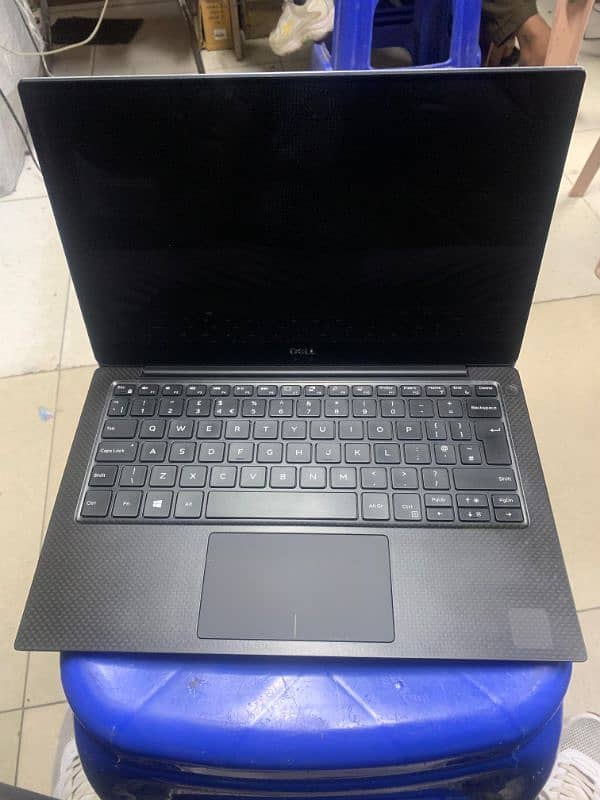 DELL XPS 13 9370 7