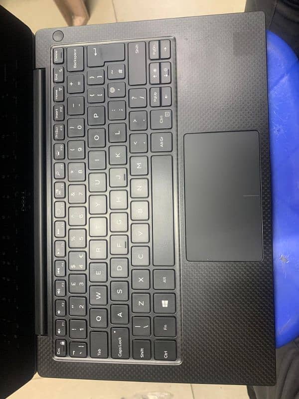 DELL XPS 13 9370 8