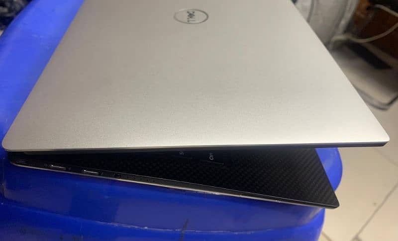 DELL XPS 13 9370 9