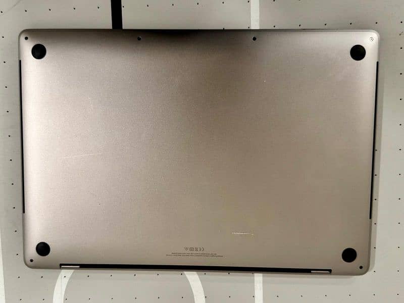 MacBook Pro 2019 16 Inches Intel i7 1