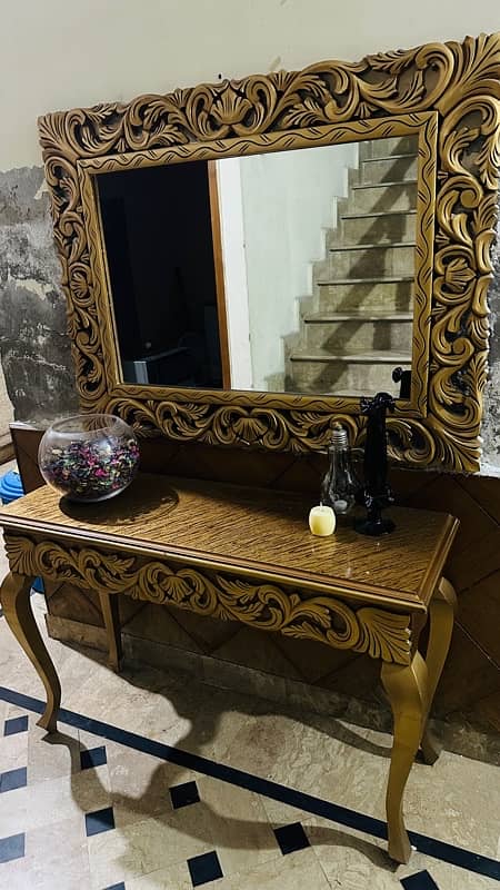 console and mirror 0