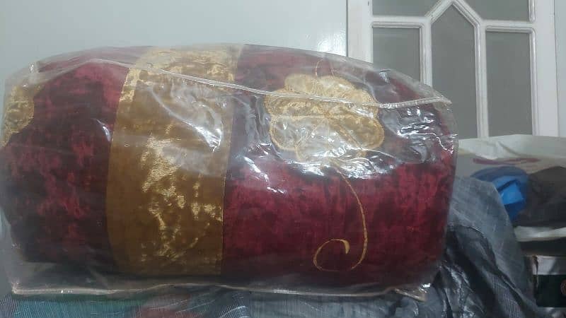 wiki razai ( comforter along with velvet cover) 2