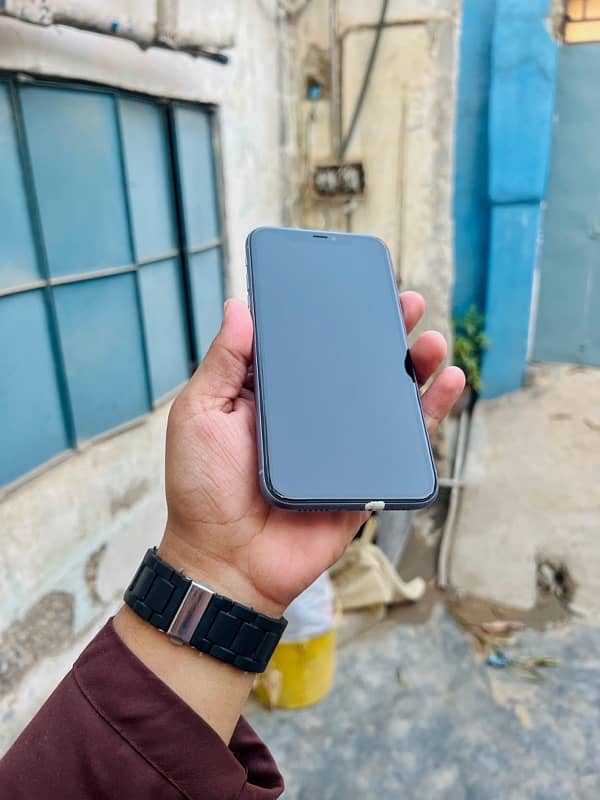 IPhone 11 128Gb Non Pta Non Active JV 2/3 Months Sim will 1