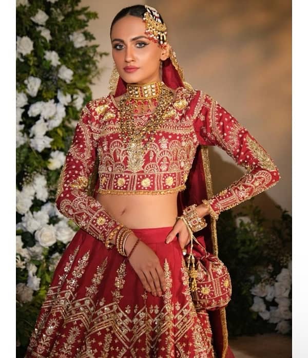 noman and bhaiya bridal dress 3