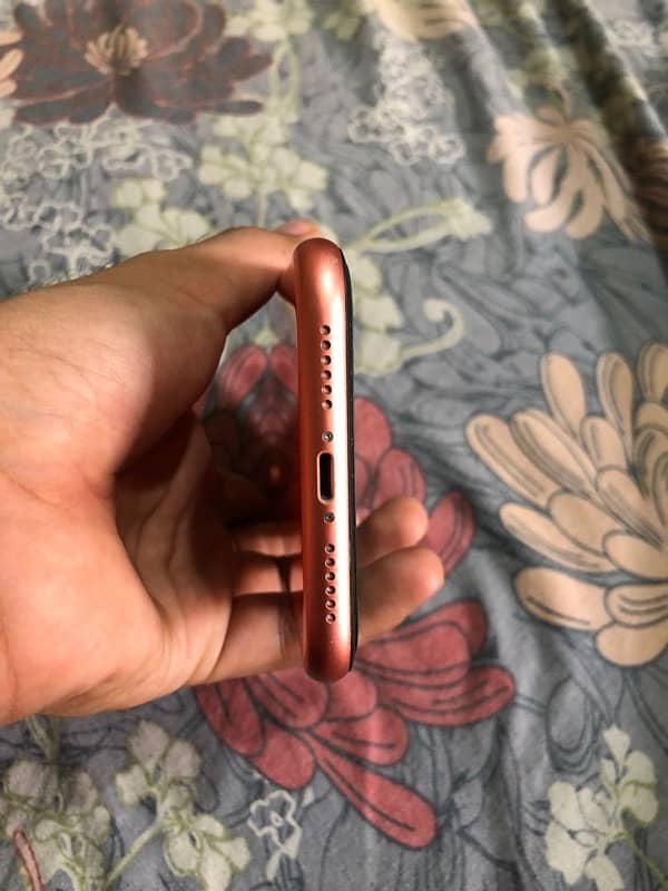 iPhone XR 64gb JV 1