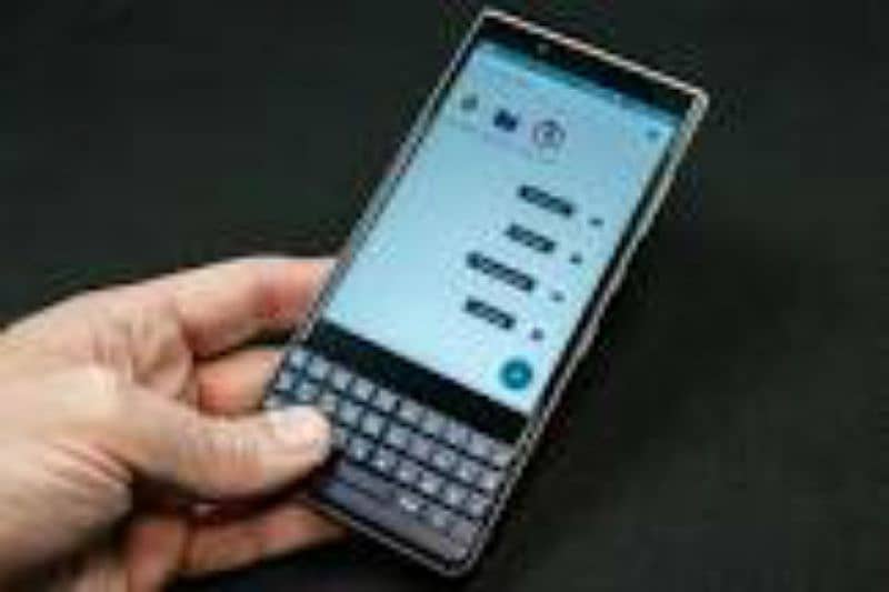 Blackberry key 2 LE dual sim phone 5