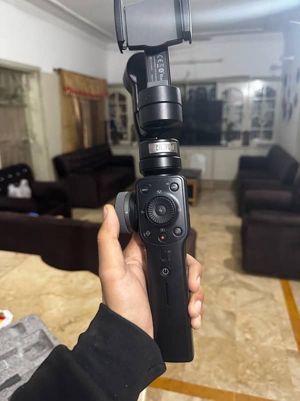 Zhiyun Smooth 4 1