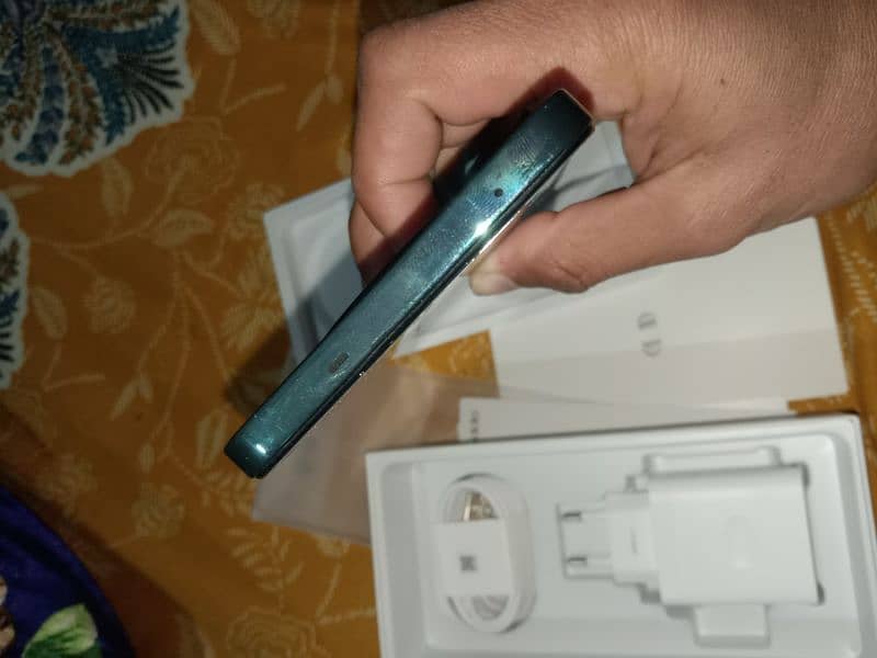 Oppo reno 12 f 5g aj hi open kia hy 6/2/25 urgent sale 03 25 53 46 822 1