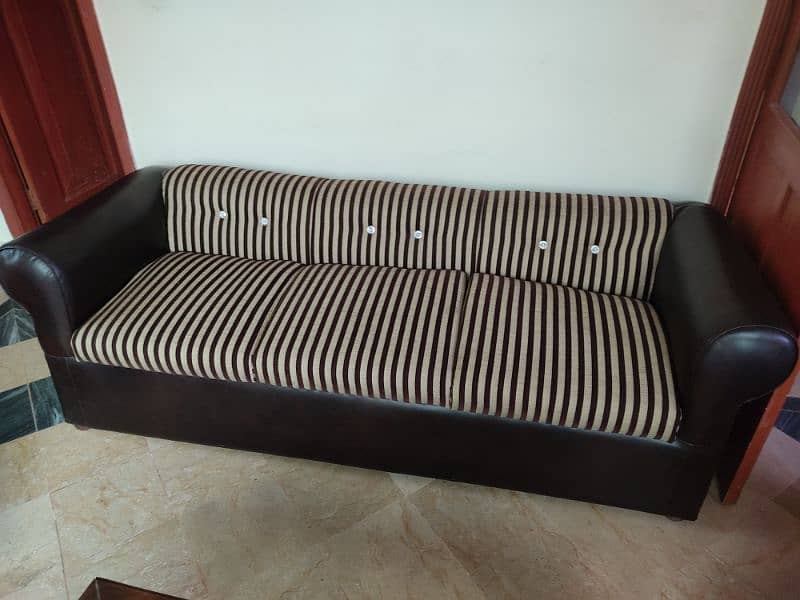 Sofe set 5 seater for sale 3