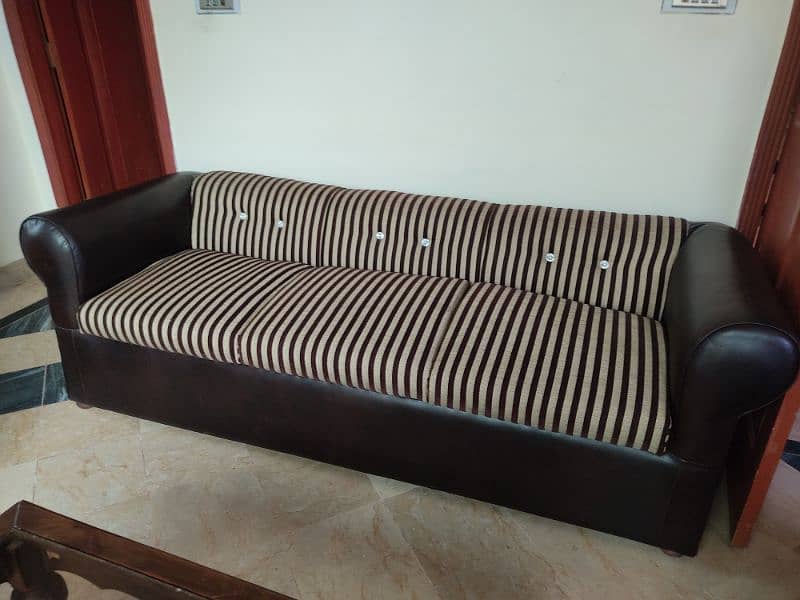 Sofe set 5 seater for sale 4