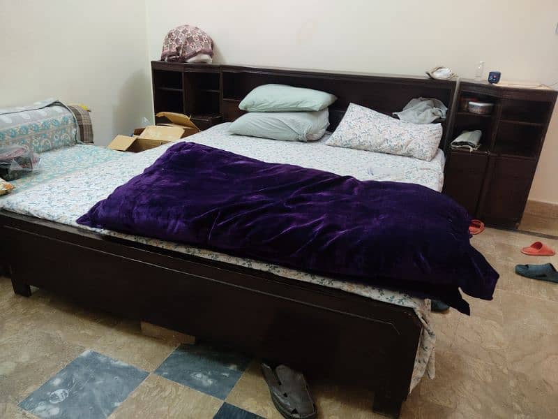 Bed for sale good condition 3