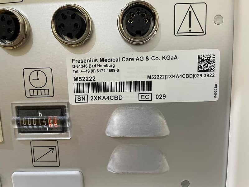 Dialysis Machine - Fresenius 4008S 3