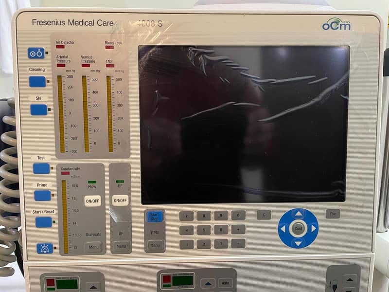 Dialysis Machine - Fresenius 4008S 7