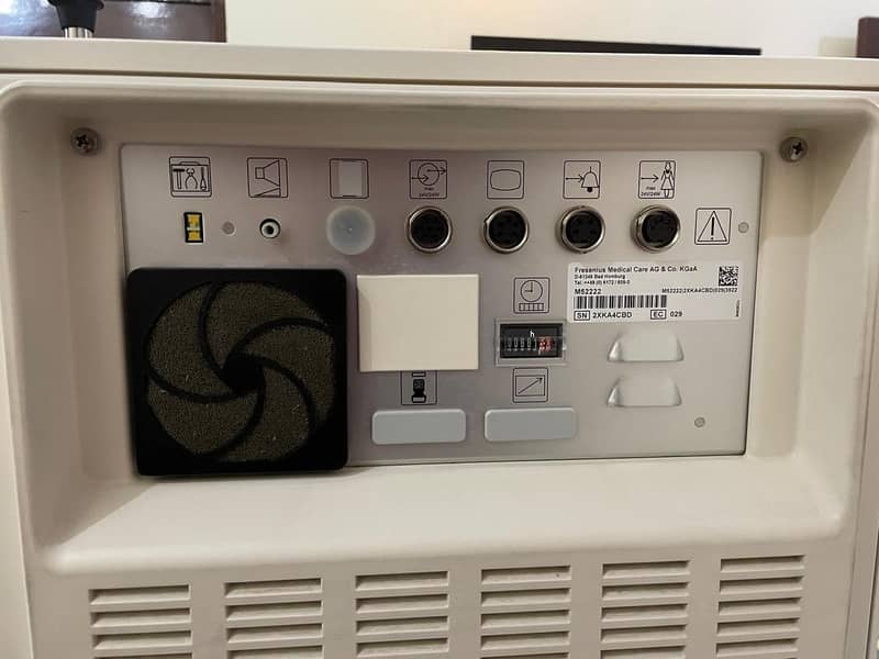 Dialysis Machine - Fresenius 4008S 15