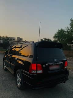 Toyota Land Cruiser 2005