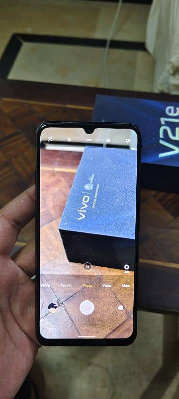 Vivo V21e 6