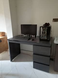 50inch Computer table