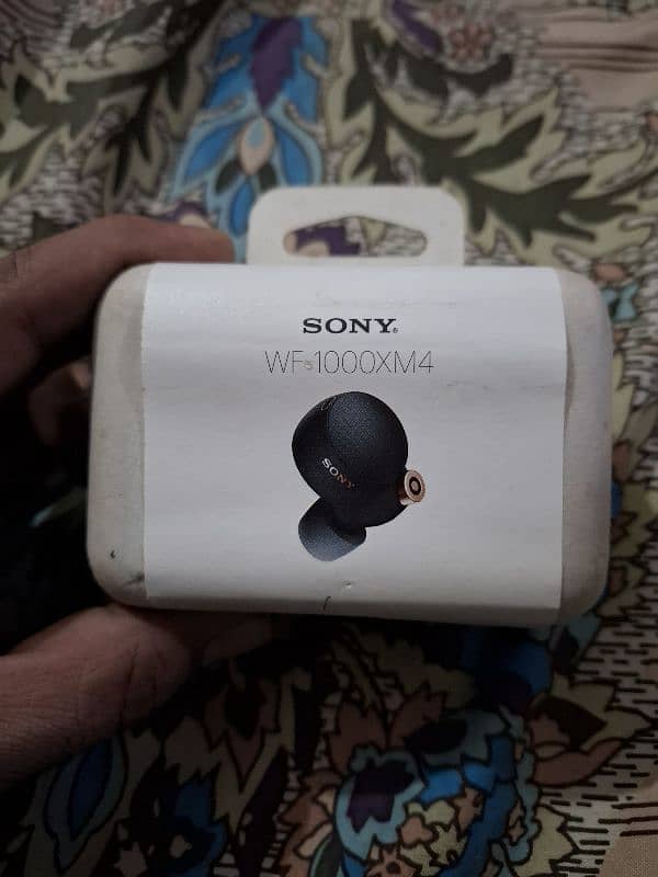 Sony earbuds WF1000XM4 0