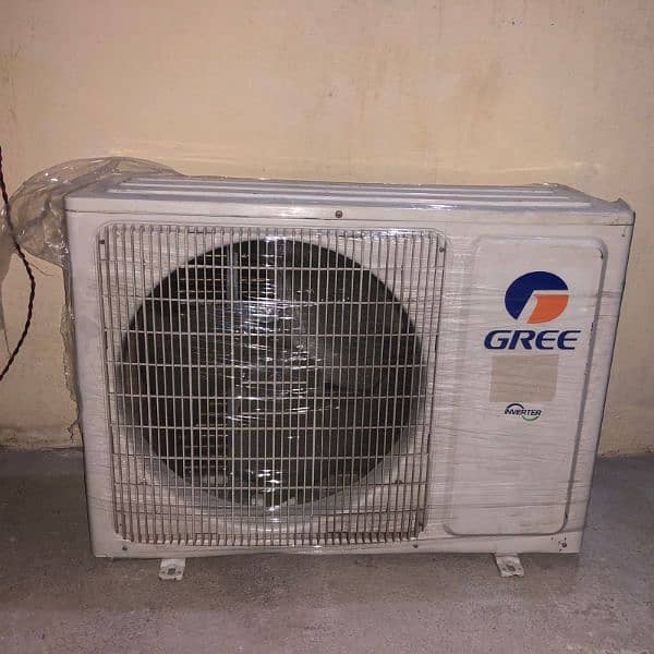 gree DC ineventer hot in cool good  condition 1.511 5