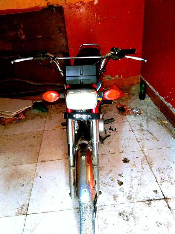 Honda CG 125 urgent sale Karachi nomber first owner 03476227019 7