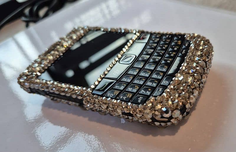 BlackBerry 9780 by Hermitage designer 7