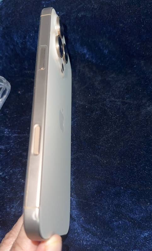 i phone 16 pro max 256gb desert titanium 2