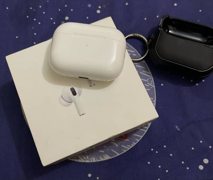 Apple airpods pro (2ng generation) 1