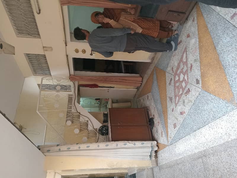 5 MARLA HOUSE FOR SALE IN ALLAMA IQBAL TOWN NEELAM BLOCK LAHORE 3