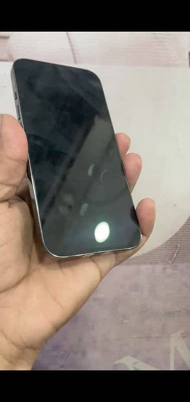 Iphone 13pro available (NON-PTA) 3