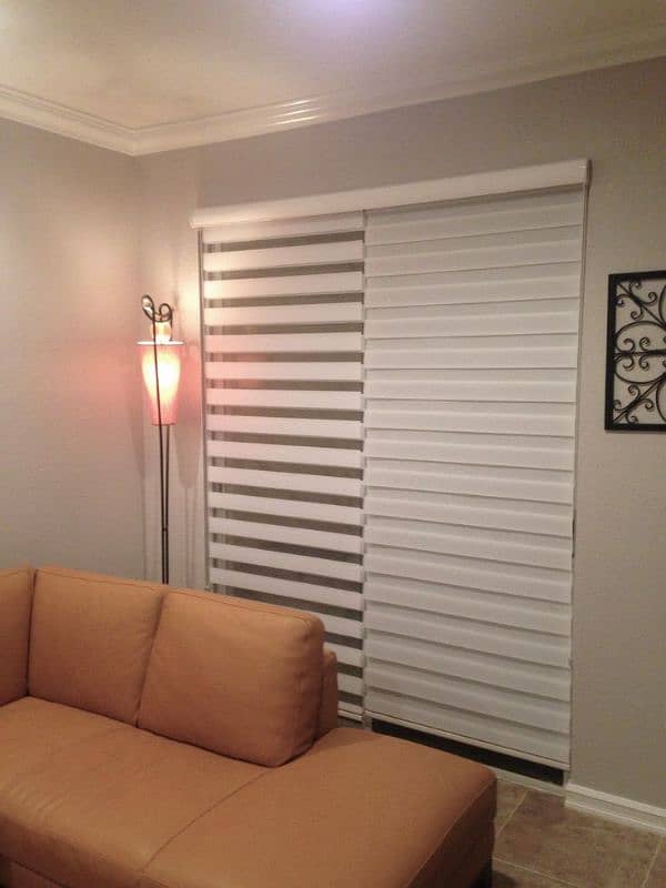 Zebrablind/Woodenblind/Rollerblind/Whatsapp 03009874271 0