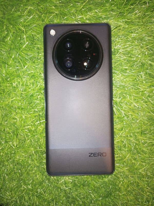 10 by 10 Infinix Zero 40   jist need moneny urgently 7