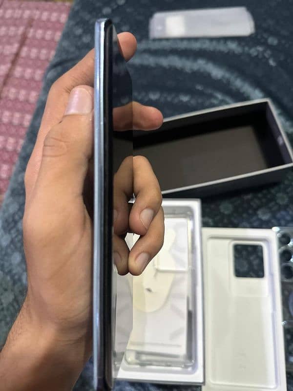 vivo v29 scratch less condition 2