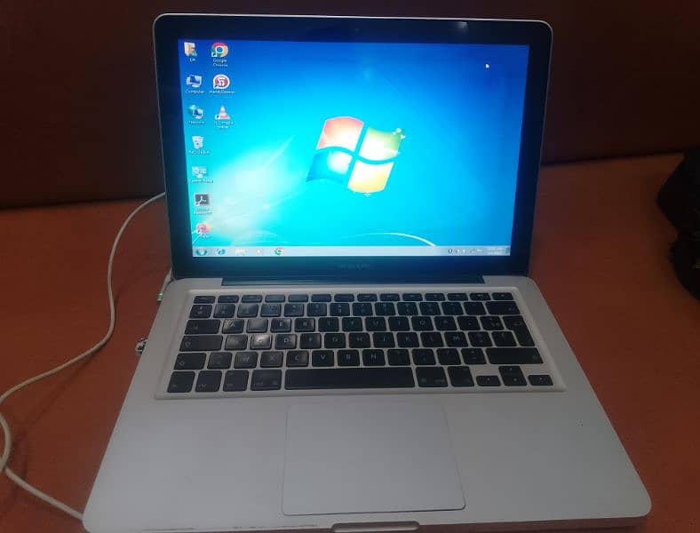 apple MacBook pro 1