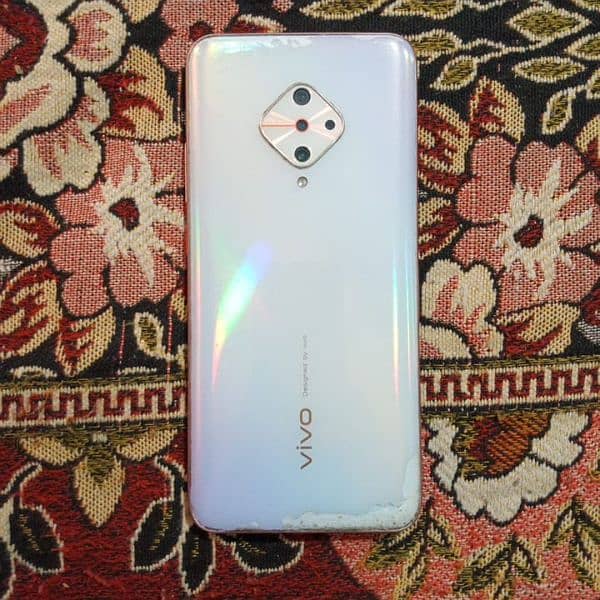 VIVO Y51 5