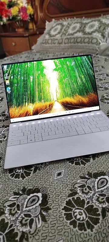 Dell XPS 9320 Core i7 1260P 16GB 512GB 0