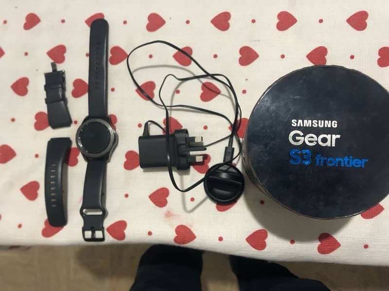 Samsung watch S3 Gear Frontier. 0